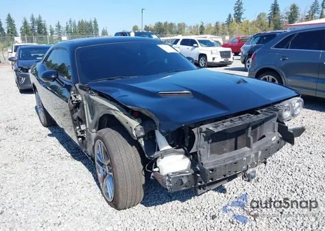 2023 Dodge Challenger Sxt Awd z USA, uszkodzony, nr VIN 2C3CDZGG8PH522099